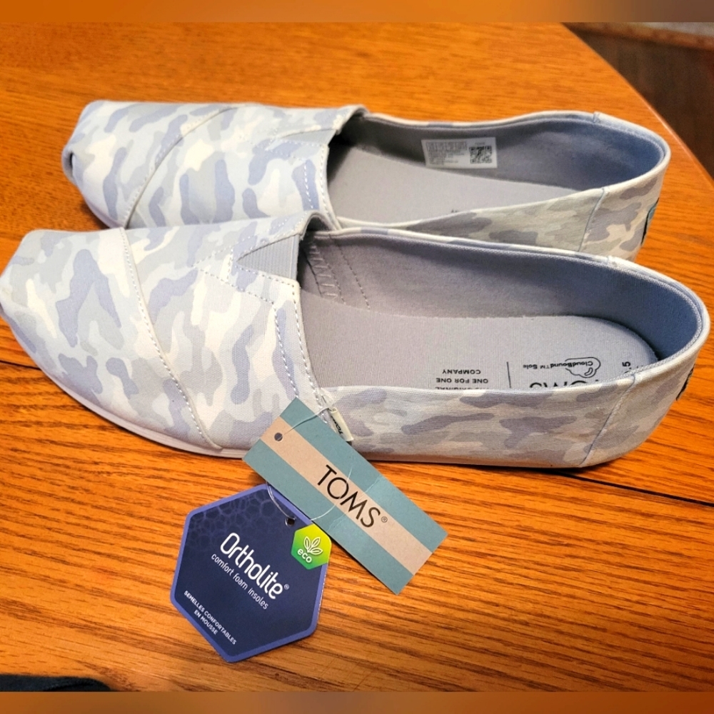 TOMS Alpargata White Camo Women's 9.5 NEW With Tags! Ortholite!